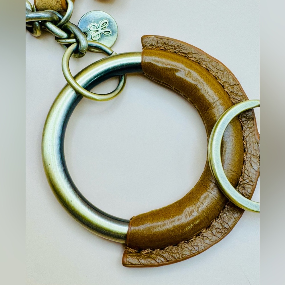 HOBO Howdy Charm Fob Truffle - Leather Bag Charm Keychain - Picture 5 of 14